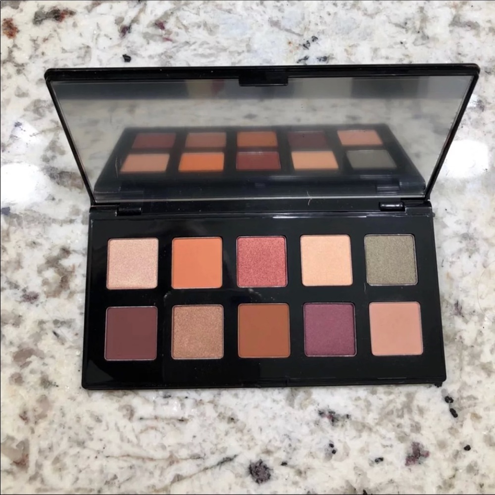 ~~NYX eyeshadow Palette 5/$20